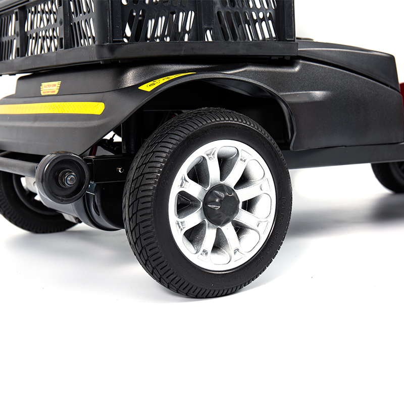 اسکوتر متحرک 4 چرخ سبک وزن YL-02 برای سالمندان، دارای صندلی چرخشی 360 درجه